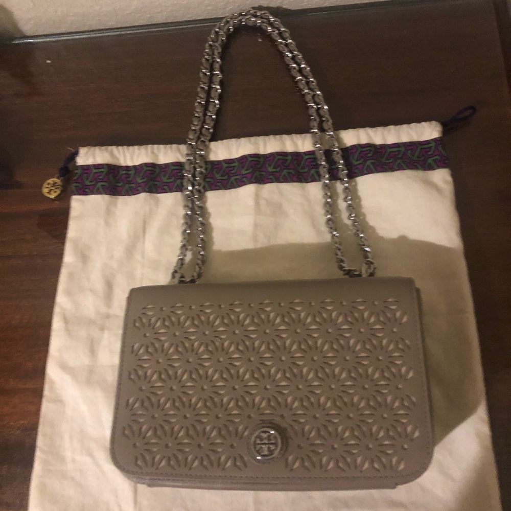 "Tory Burch Robinson Bag 9'×6'×2'5
